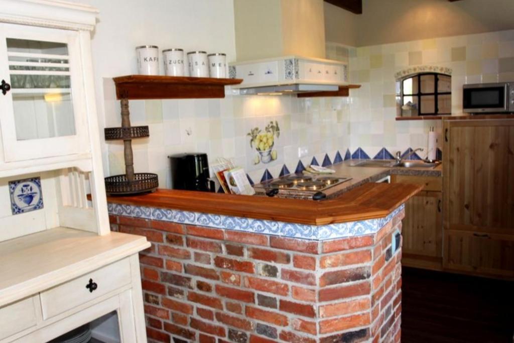 Wohnen Unter Reet Apartment Galmsbull Bagian luar foto