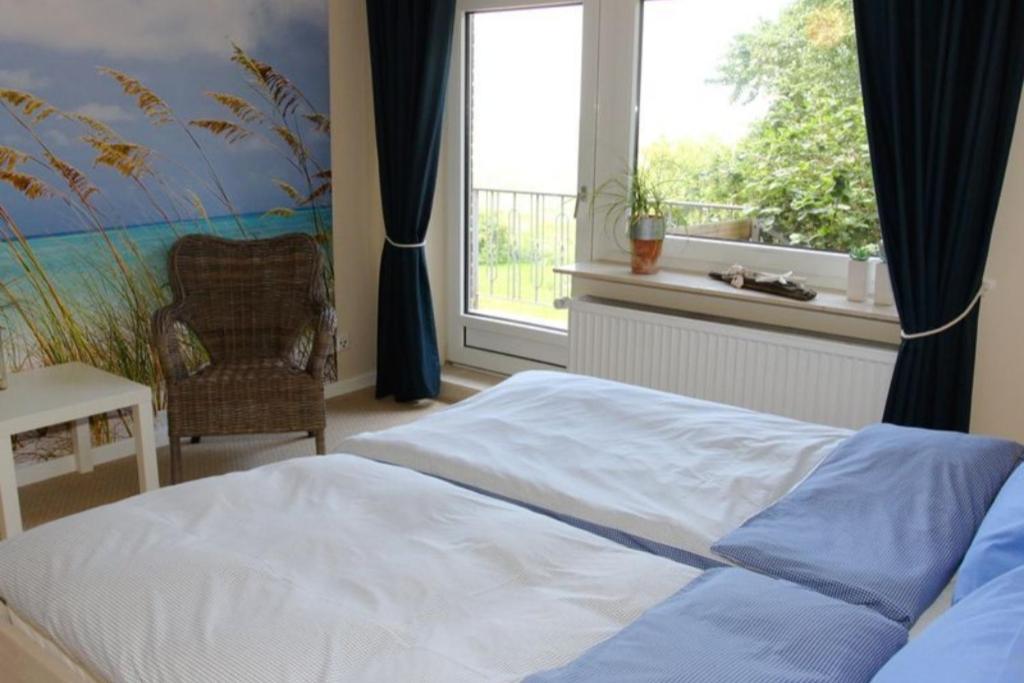 Wohnen Unter Reet Apartment Galmsbull Bagian luar foto