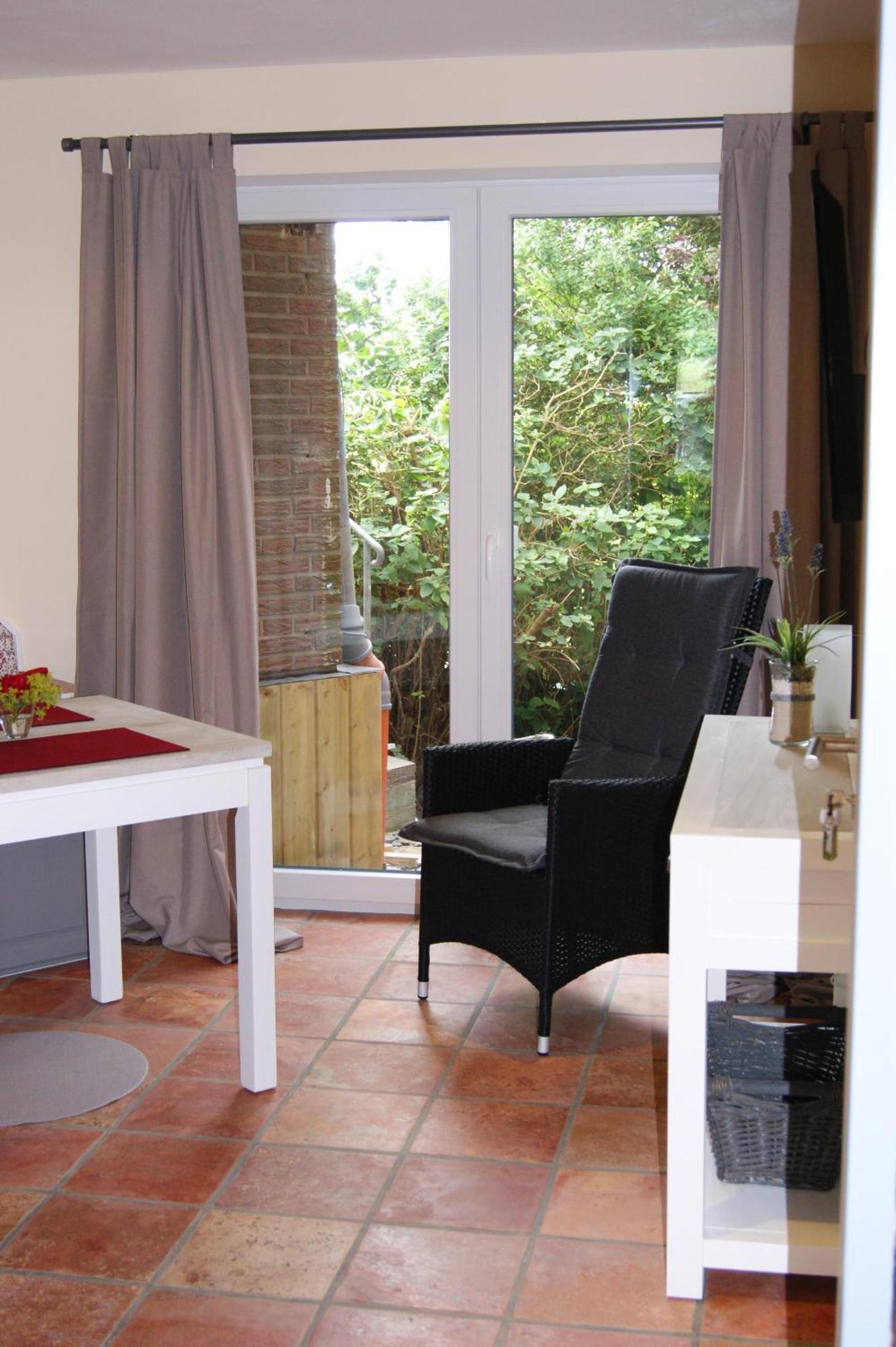 Wohnen Unter Reet Apartment Galmsbull Bagian luar foto