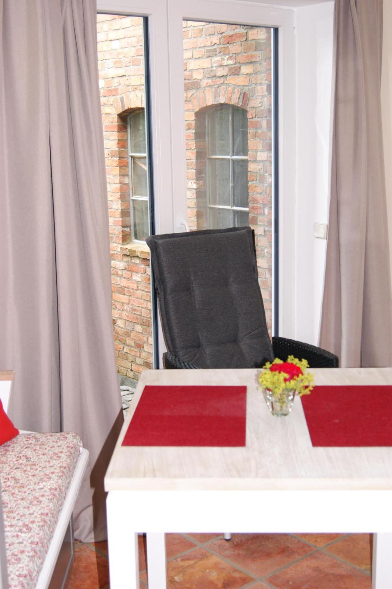 Wohnen Unter Reet Apartment Galmsbull Bagian luar foto